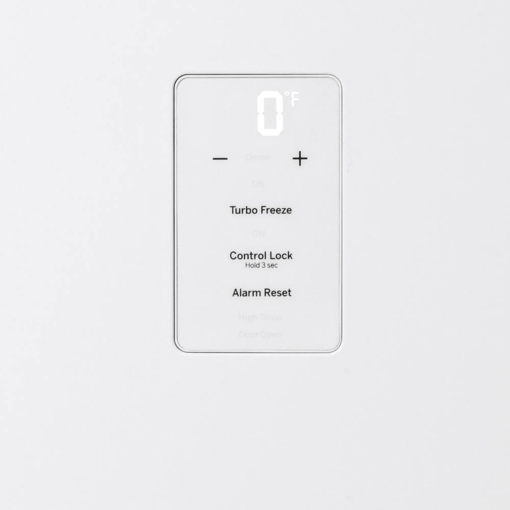 Congélateur vertical GE 14,1 pi³ EnergyStar® sans givre (déballé)