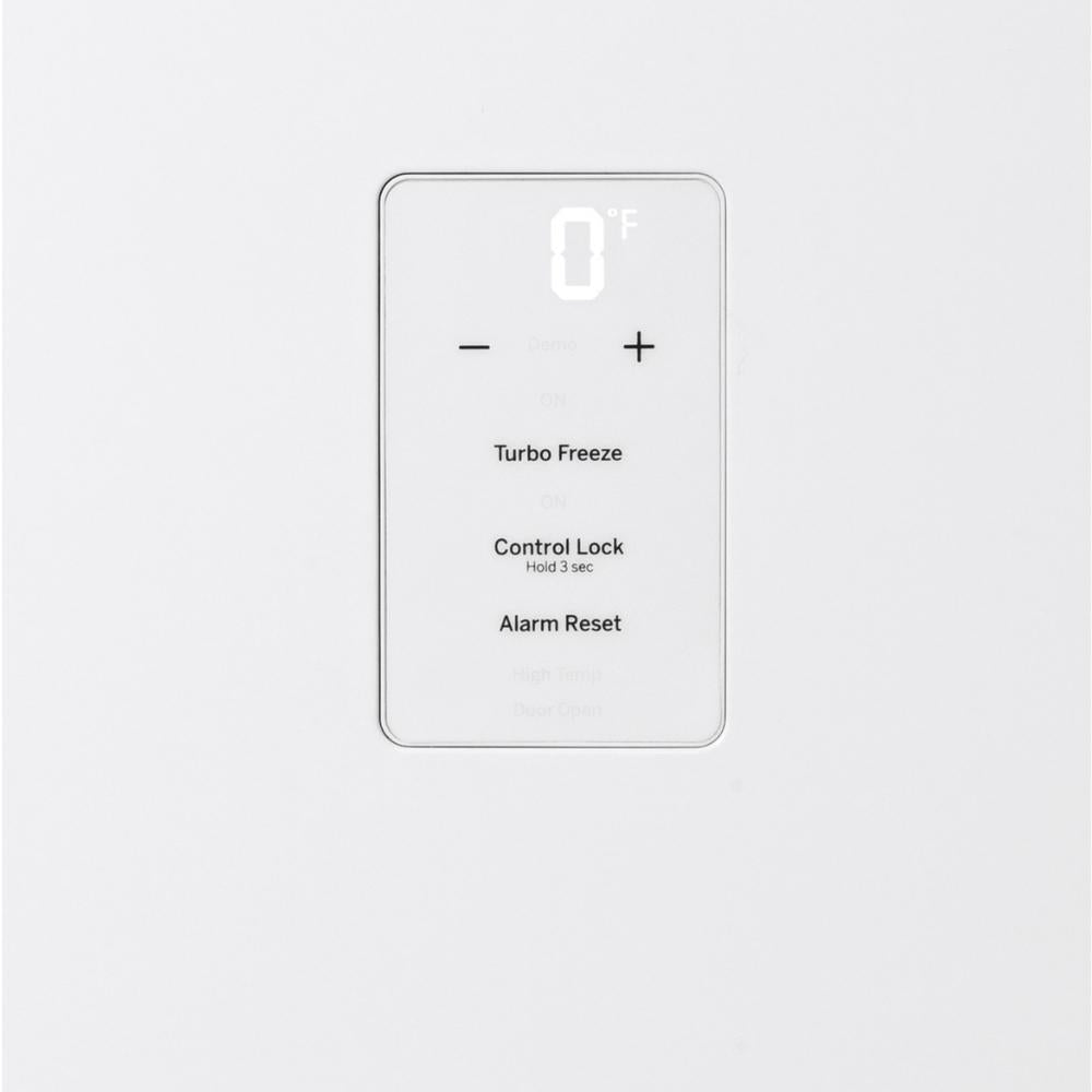 Congélateur vertical GE 21,3 pi³ EnergyStar® sans givre (déballé)