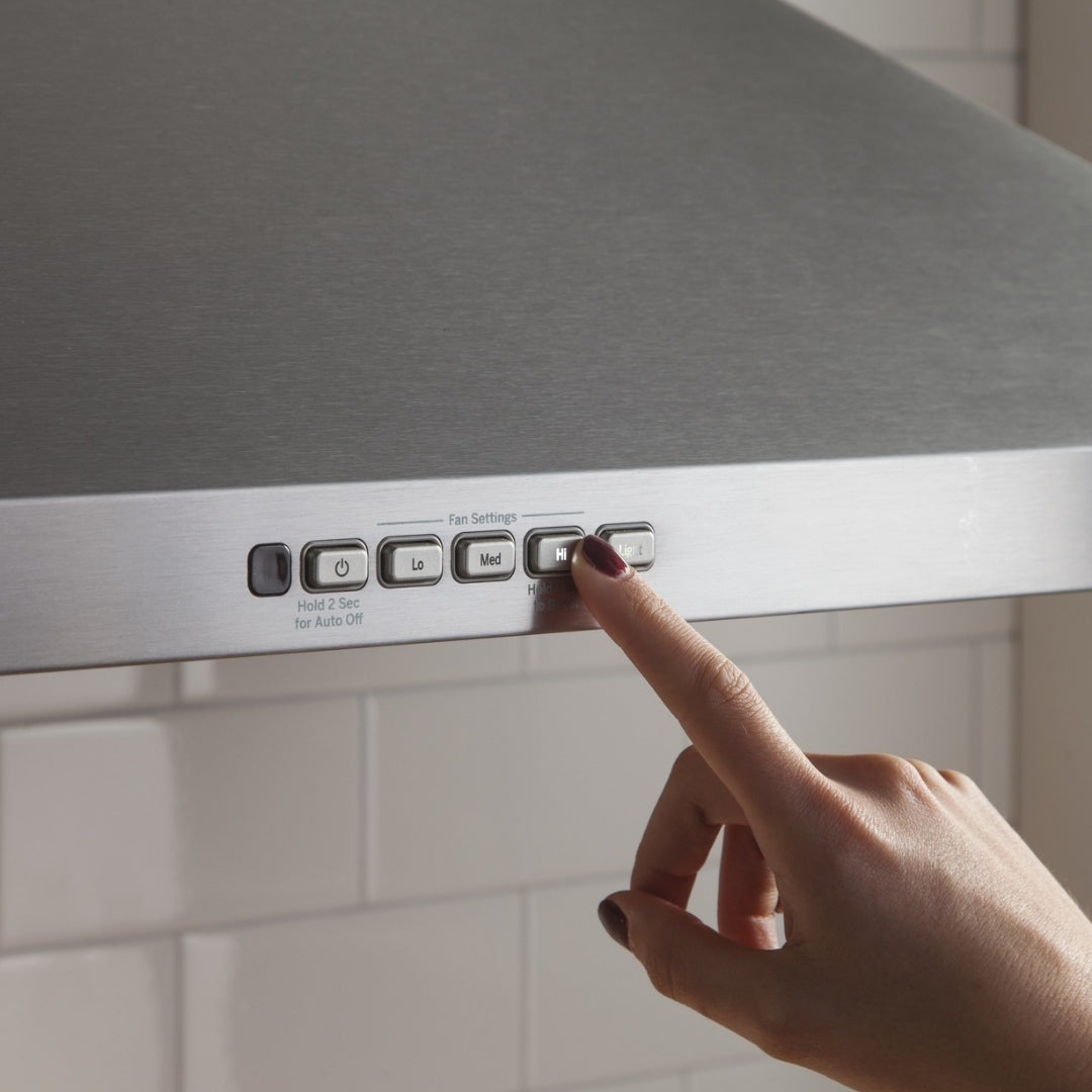 Hotte cheminée 30″ GE acier inoxydable (déballée)