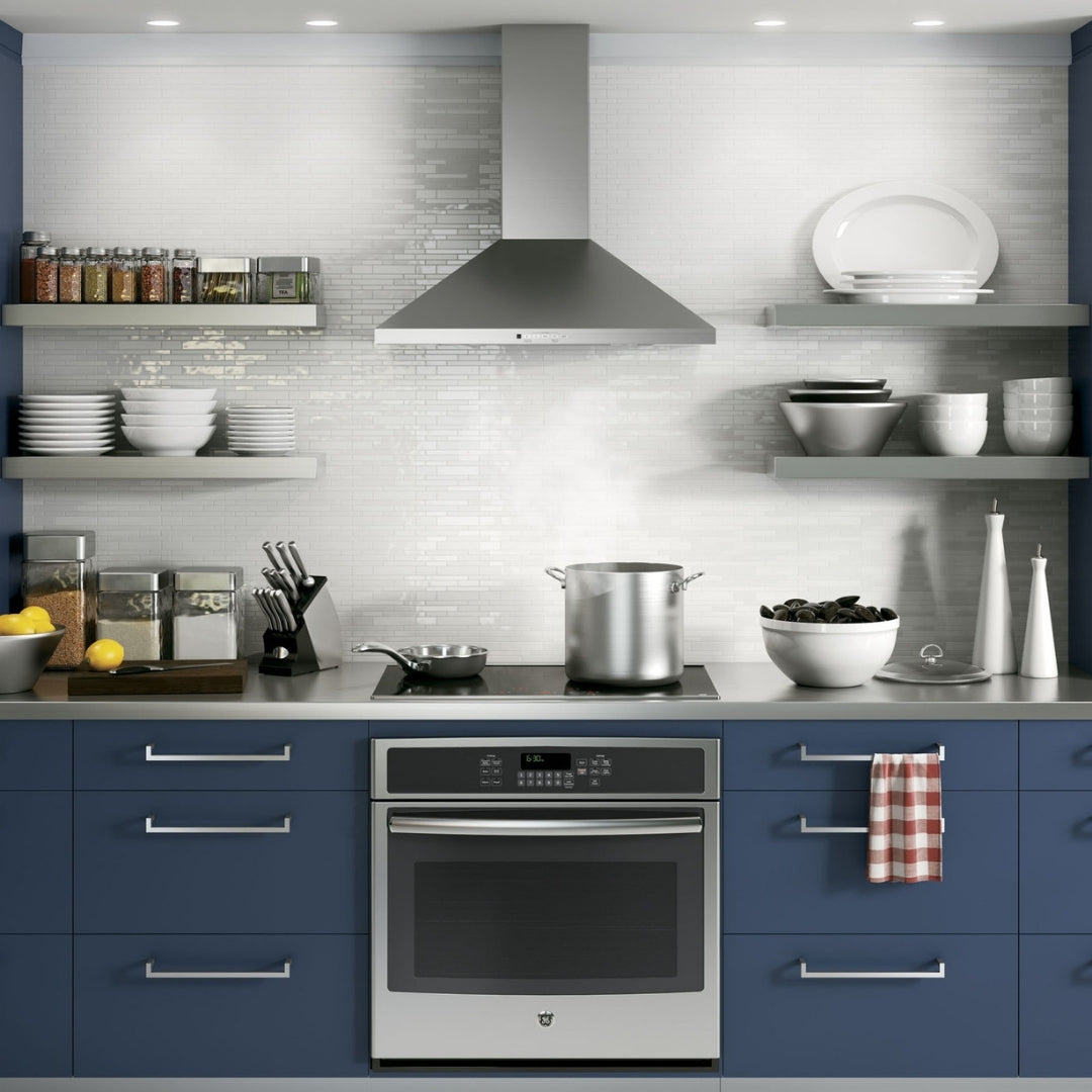 Hotte cheminée 30″ GE acier inoxydable (déballée)
