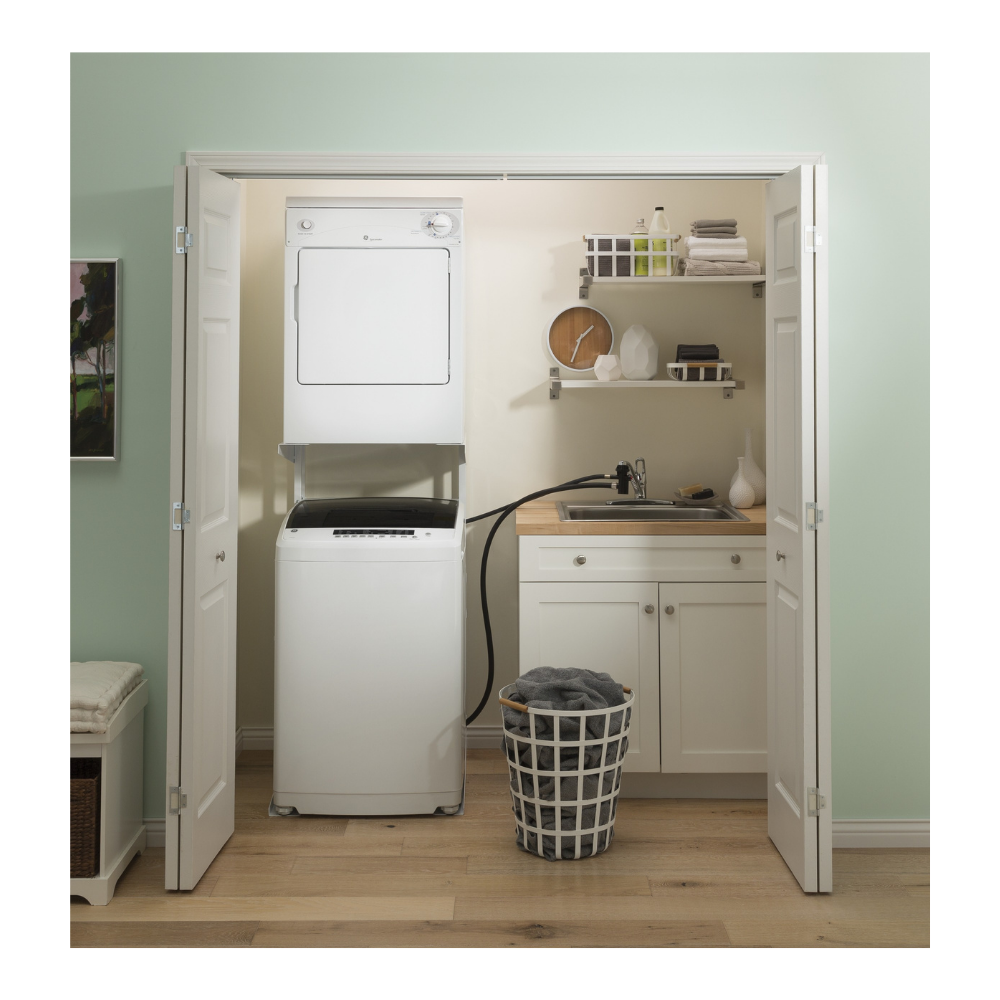 Laveuse portative 24″ de 3,2 pi³ GE blanche (déballée)