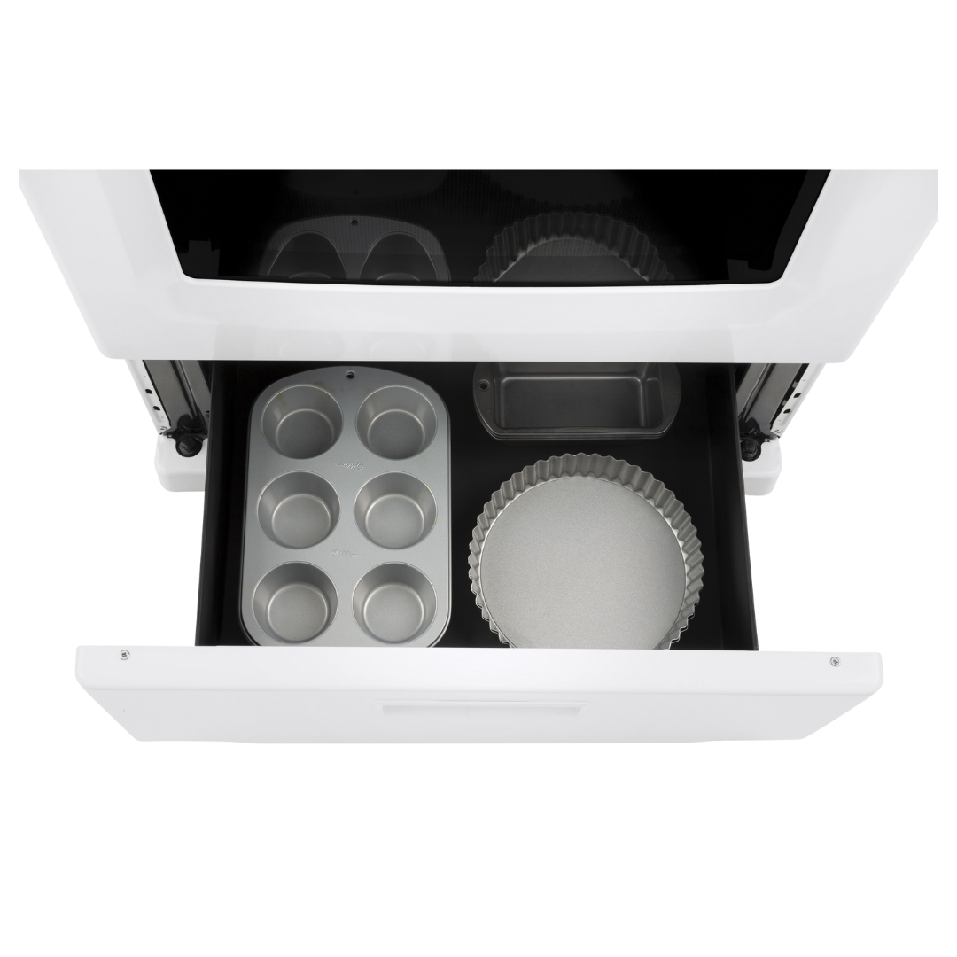 Cuisinière électrique 24″ GE avec un four de 2,9 pi³ blanche (déballée)