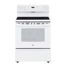 Cuisinière électrique 30″ GE avec four autonettoyant de 5 pi³ blanche (déballée)
